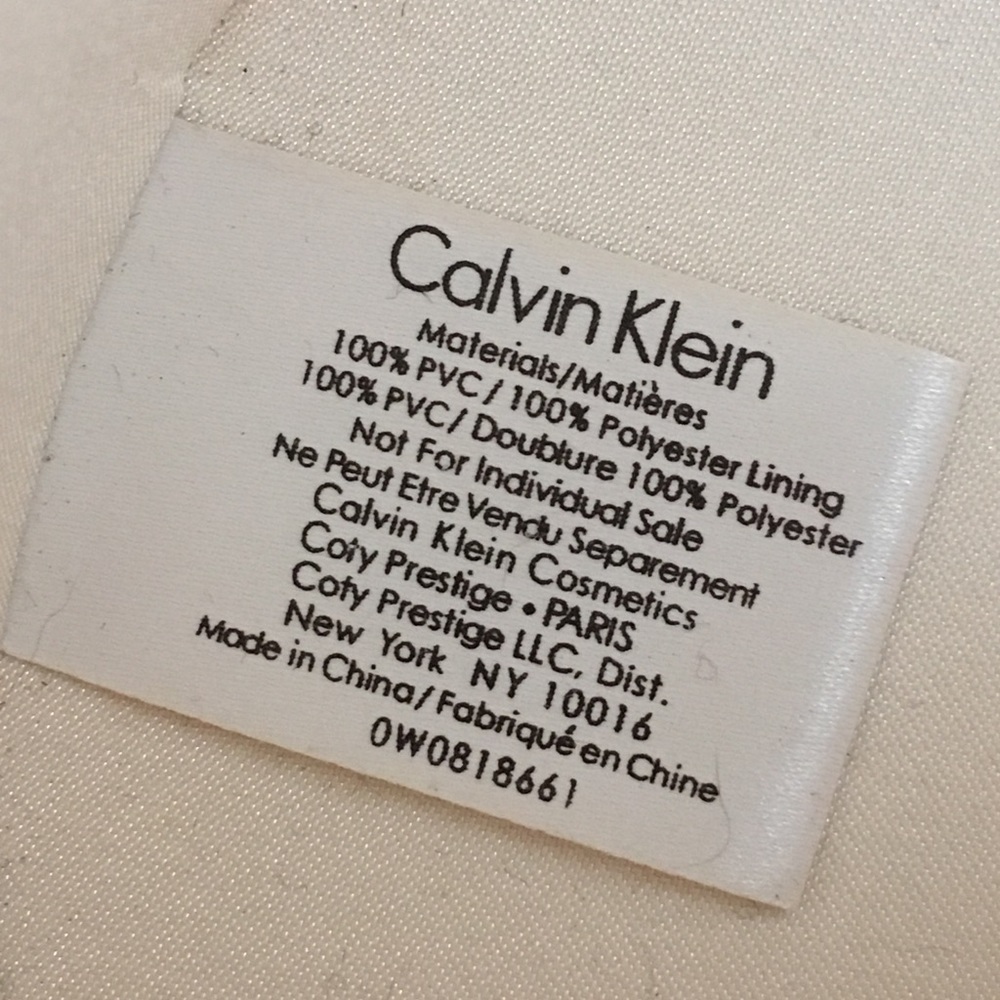 Calvin Klein Storage Case - Picture 4 of 5